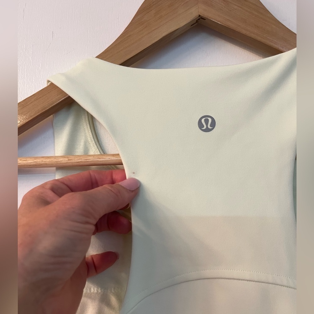 Lululemon Invigorate Training Tank Top 2022- Size 12- Pale Green - Picture 5 of 8